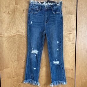NWT Risen High Waisted HW Frayed Hem Straight Leg Jeans  Size 27/5